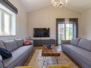 Living room - Lovely Villa in Pazin Istria With Swimming Pool (Pazin)