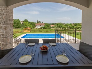 Balcony - Lovely Villa in Pazin Istria With Swimming Pool (Pazin)
