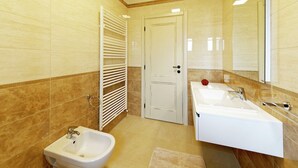 Unclassified image, 4 of 40, button - Situated in the Charming Countryside of Central Istria, Perfect Family Vacation (Pazin)