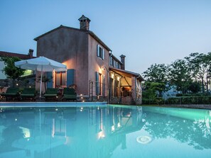 Exterior - Charming Villa Jezenj With Private Pool and Lovely Garden (Pazin)