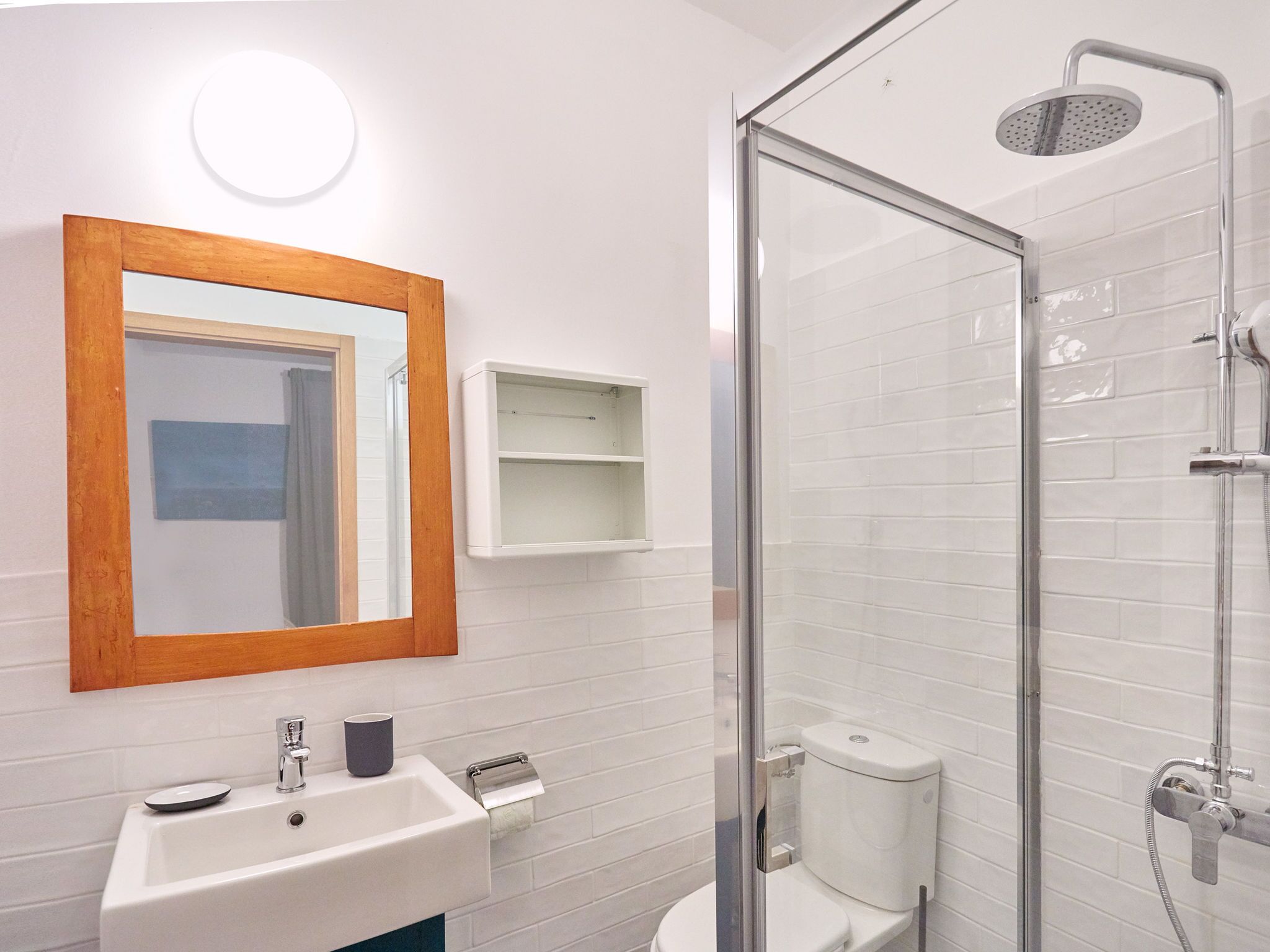 Cottage | Bathroom | Hair dryer, towels