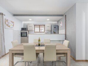 Dining - Two Bedroom Ground Floor Apartment with Private Pool & Garden near Pula (Marcana)