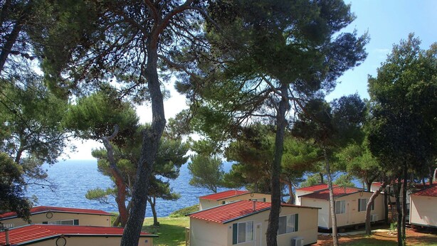Unclassified image, 1 of 7, button - Carefully Furnished Chalet With a Terrace, Near Pula (Pula)