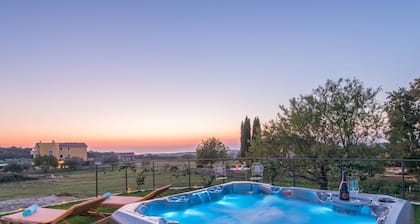 Wonderful, Modern Villa With Pool, Whirlpool and Garden, Near Rovinj