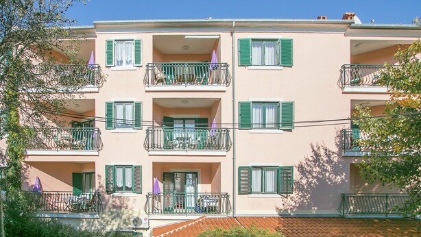 Exterior - Nice Apartment Mareonda With Balcony With Forest and sea View in the Distance (Rovinj)