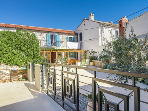 Charming Stone House Near the Beach
