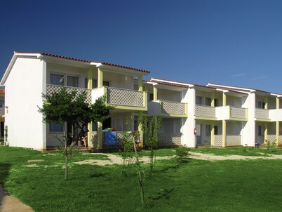 Well-kept Apartment With Balcony or Terrace Near Pula
