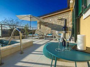 House | Balcony