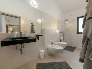 Bathroom - Stunning Villa in Kraj Drage With Swimming Pool (Sveta Nedelja)
