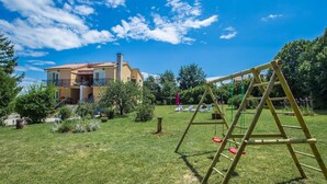 Exterior - Spacious Apartment in Labin With Barbecue (Rasa)