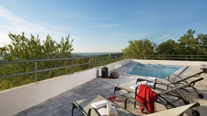 Outdoor pool - Detached Villa With Stunning Views, Near Labin and the Beach (Rasa)