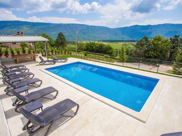 Villa | Pool | Outdoor pool