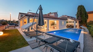 Unclassified image, 3 of 40, button - Luxury Villa With Private Pool in Porec (Porec)