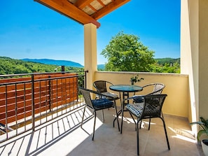 House | Balcony