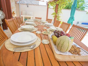 Dining - Pleasant Stone House With a Separate Pool for 8 People & A Cottage for 2 People (Kanfanar)