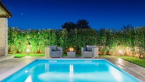 Unclassified image, 2 of 40, button - Spacious Villa With Private Swimming Pool in Svetvincenat (Svetvincenat)