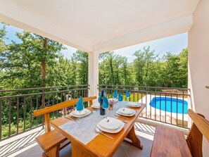 House | Balcony