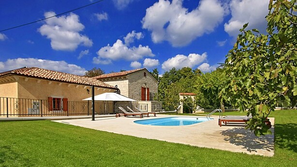 Exterior - Villa with Private Pool, Hot Tub, Garden, BBQ (Zminj)