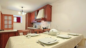 Dining - Villa with Private Pool, Hot Tub, Garden, BBQ (Zminj)