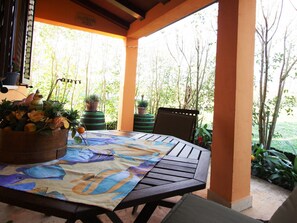 House | Balcony