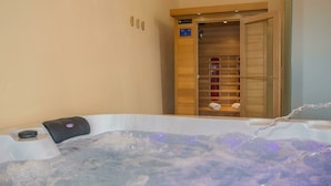 Spa - Very Well Maintained Villa With Swimming Pool, Jacuzzi, Infrared Sauna in the Heart of Istria (Gracisce)