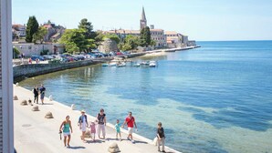 Unclassified image, 3 of 32, button - Apartment for up to 5 Persons near Porec with Shared Pool (Porec)