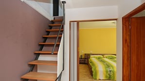 Unclassified image, 4 of 32, button - Apartment for up to 5 Persons near Porec with Shared Pool (Porec)