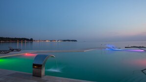 Unclassified image, 3 of 40, button - Apartment With two Bedrooms, Terrace and Bbq, on Quiet Location (Porec)