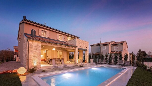 Exterior - Beautiful Villa With Private Swimming Pool in Žminj (Zminj)
