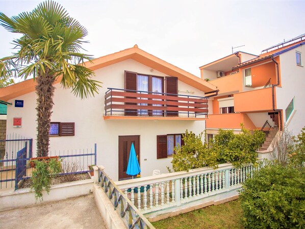 House | Exterior