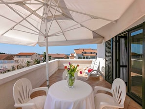 Apartment | Balcony
