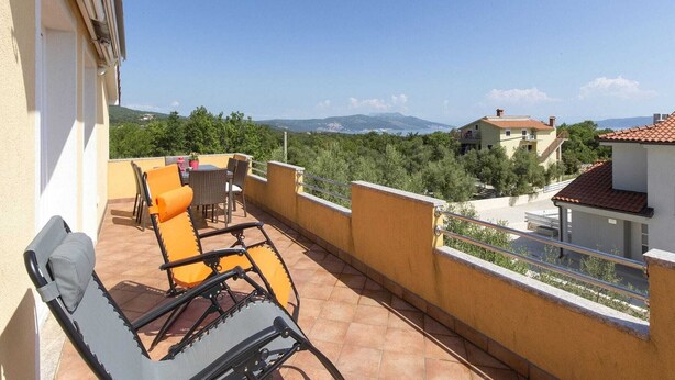 Unclassified image, 1 of 24, button - Sunlit Apartment near Sea in Labin (Rasa)