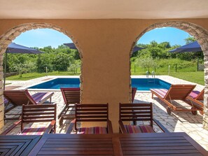 Villa | Balcony