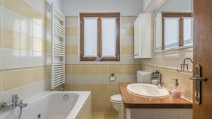 Unclassified image, 5 of 39, button - Villa With Private Pool Near the Beach and Porec Center (Porec)