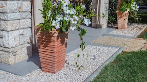 Unclassified image, 3 of 26, button - Modern and Tastefully Decorated Holiday Home With Garden, Near Porec and the Beach (Porec)
