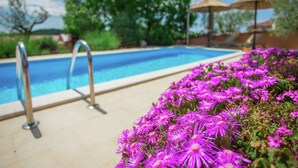Piscina all'aperto