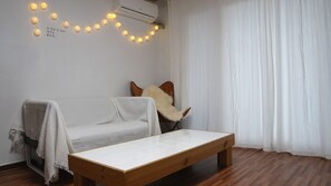 FamilyRoom 'DOUBLE' | Living area | Flat-screen TV