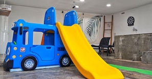 Aire de jeu intérieure pour enfants