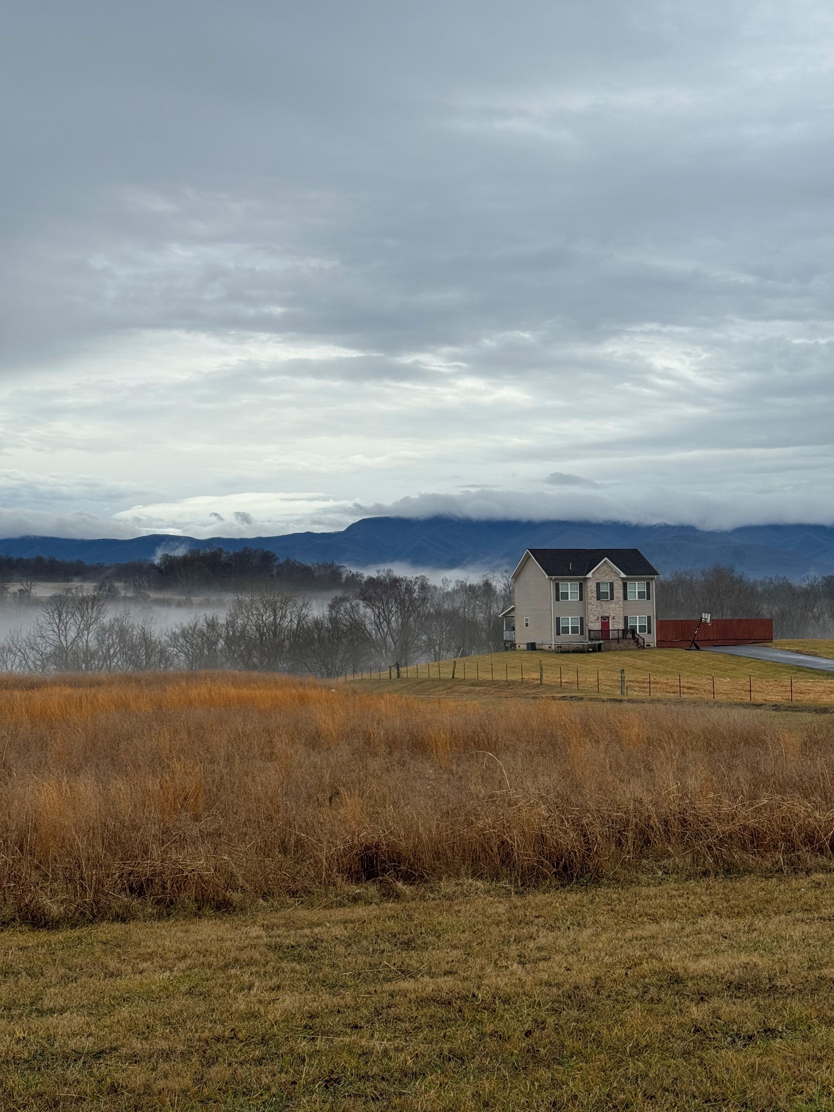Mountain View set on 2+ acres near Greeneville TN