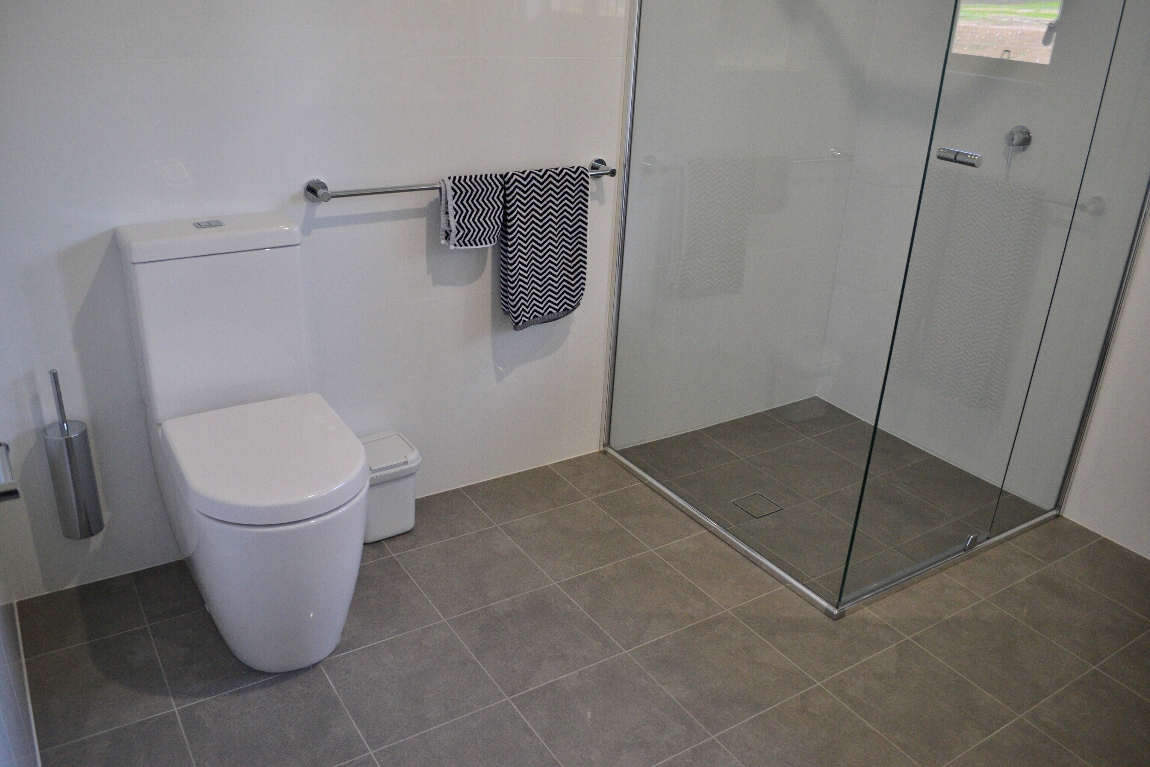 Sir Walter's Cottage at Hughes Park — image 8