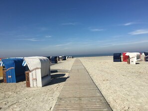 Imagen sin descripción, 3 de 17, botón