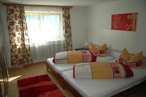 1 bedroom, iron/ironing board, WiFi
