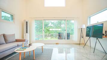 Family House | Living area | LCD TV