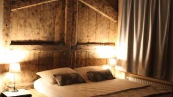 Quarto casal clássico, vista para a montanha (Bisalta) | Individualmente decorados, escrivaninha, quartos à prova de som