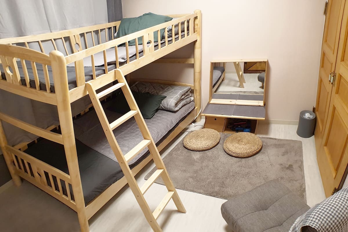 ห้องดับเบิล (Bunk Bed) | Wi-Fi ฟรี