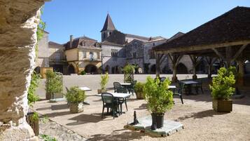 Restauration extérieure