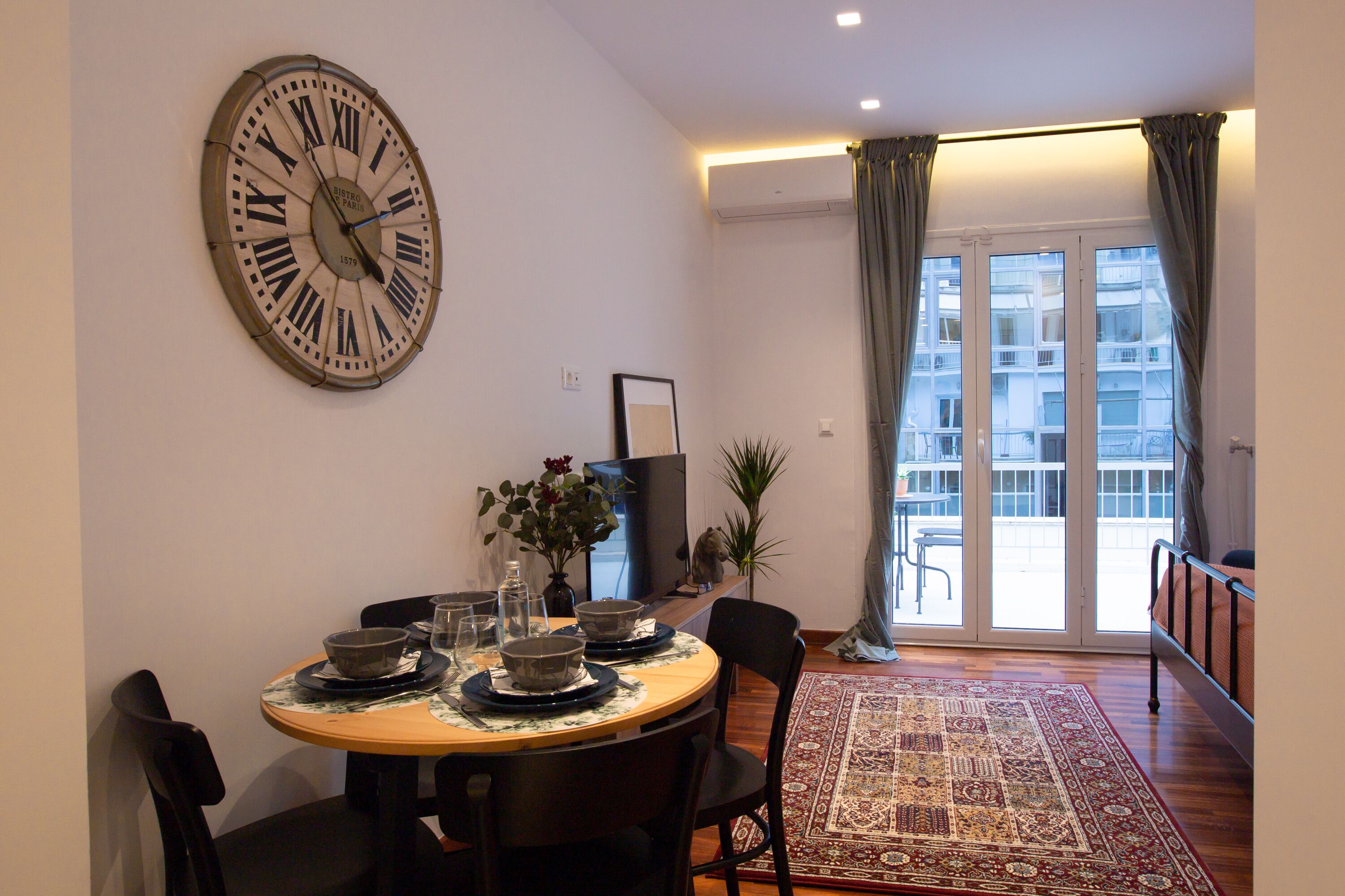 Apartemen, 1 kamar tidur | Makan di kamar