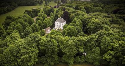 Nice holiday home on the estate of The White Castle