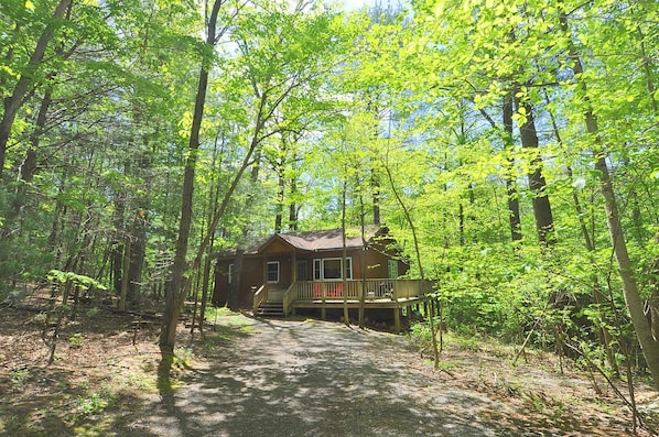 Maison, Plusieurs lits (Cabin at Sleepy Creek - Charming Cabi) | Extérieur