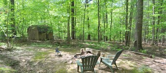 Cabin at Sleepy Creek - Charming Cabin